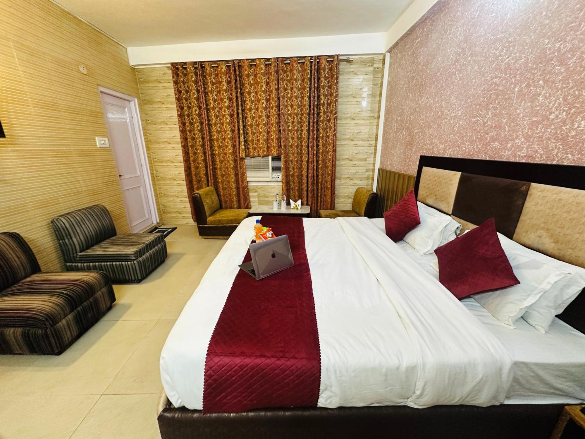 Hotel Mini Switzerland In Dalhousie Zewnętrze zdjęcie